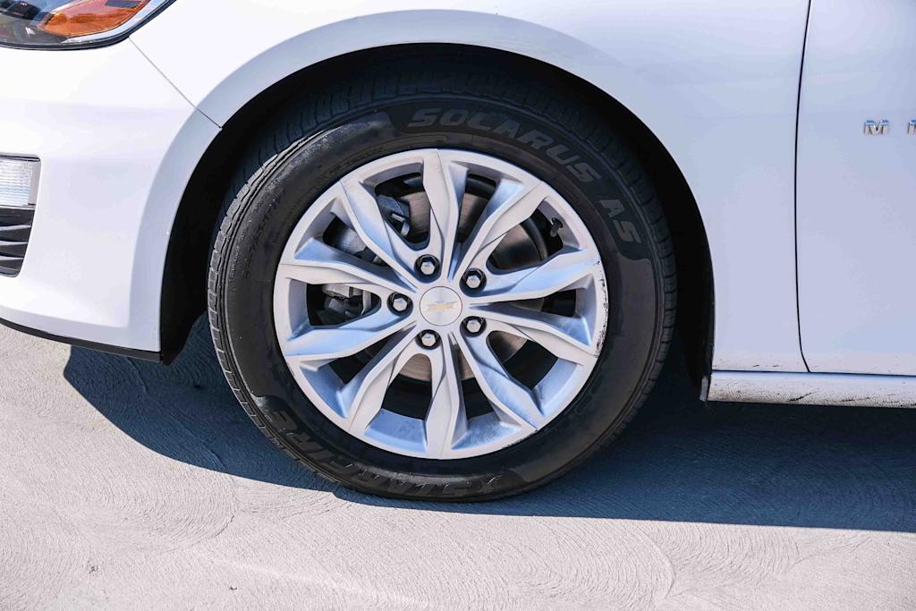 Thumbnail: 2022 Chevrolet Malibu - 19