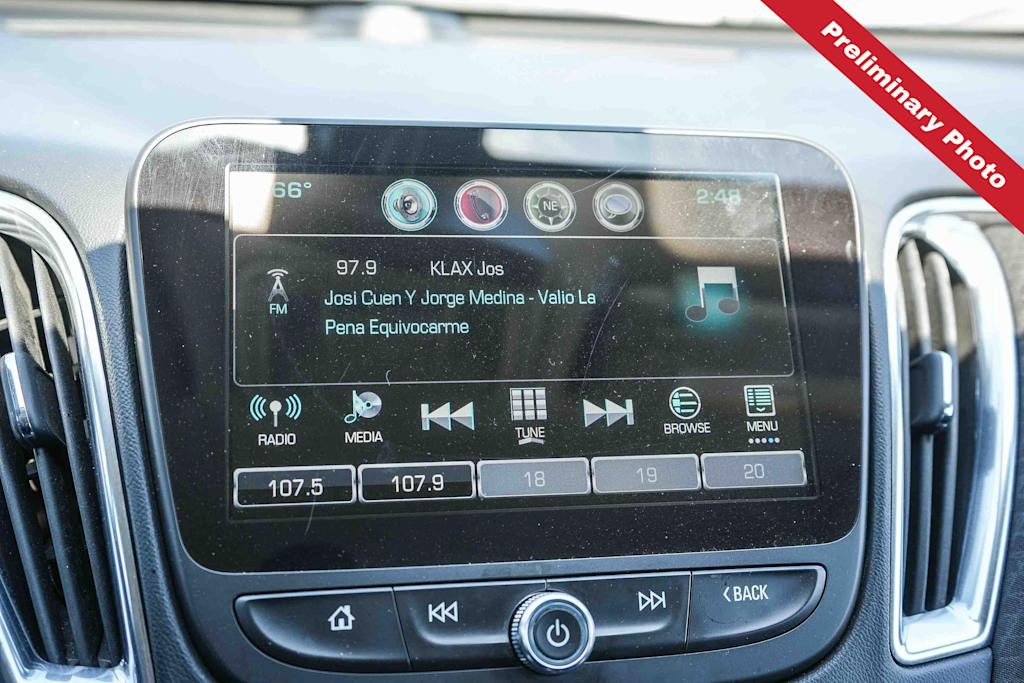 Thumbnail: 2016 Chevrolet Malibu - 9