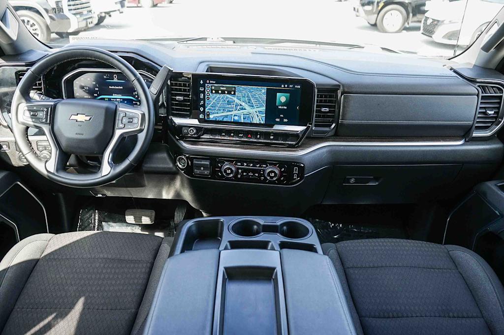 Thumbnail: 2026 Chevrolet Silverado 1500 - 2