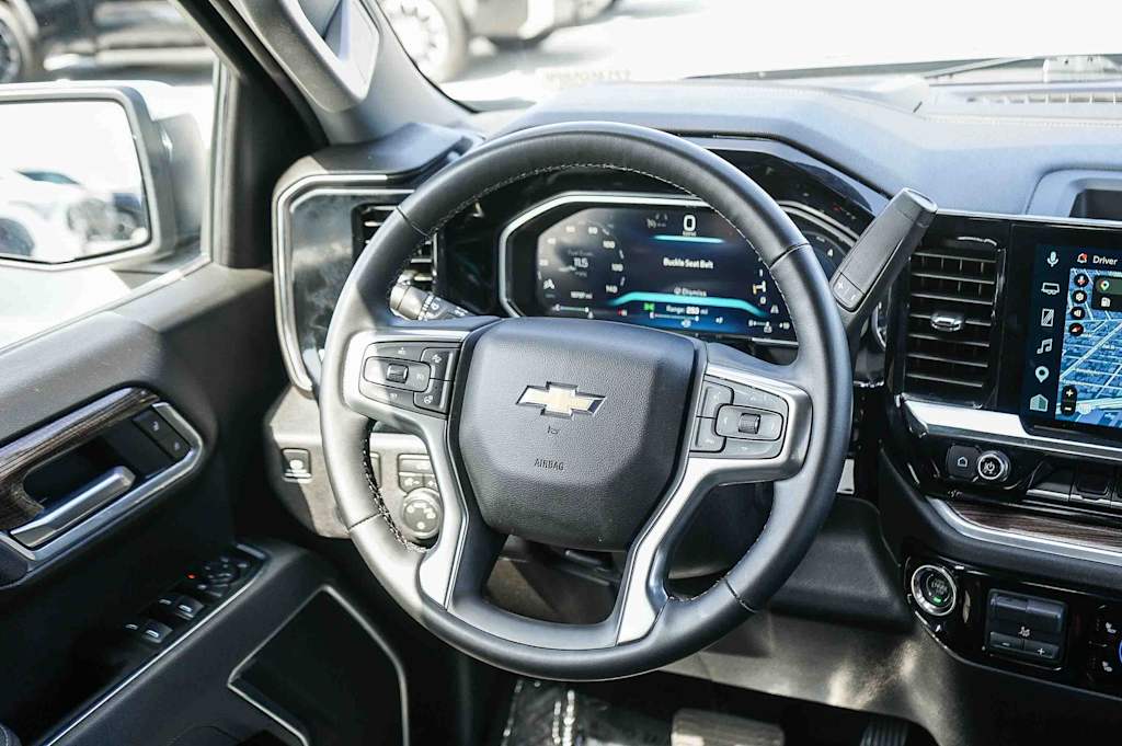 Thumbnail: 2026 Chevrolet Silverado 1500 - 8