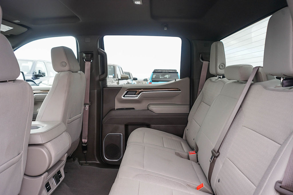 Thumbnail: 2026 Chevrolet Silverado 1500 - 11