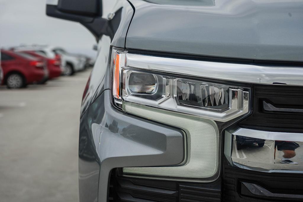Thumbnail: 2026 Chevrolet Silverado 1500 - 18