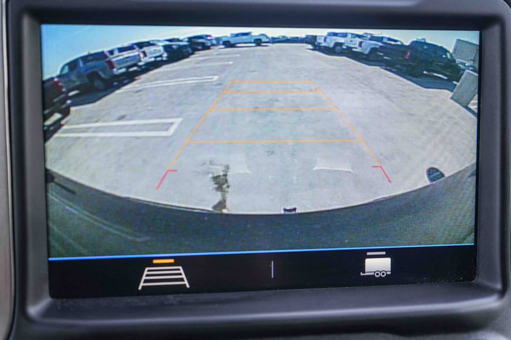 Thumbnail: 2021 Chevrolet Silverado 1500 - 25