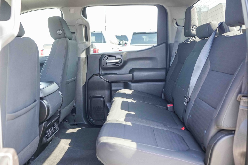 Thumbnail: 2021 Chevrolet Silverado 1500 - 12