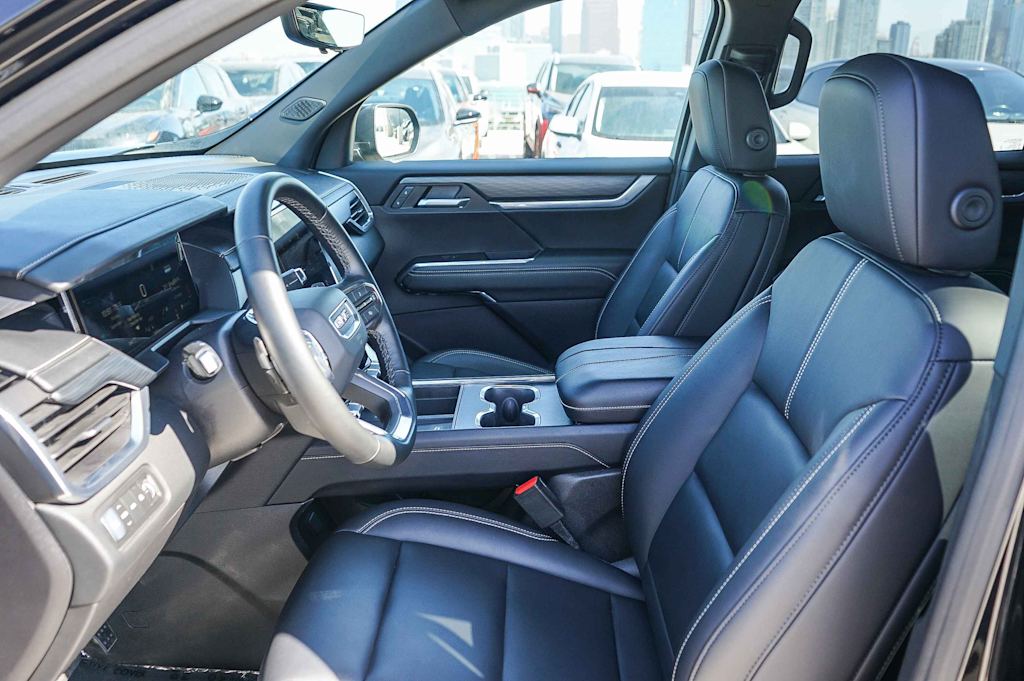 Thumbnail: 2026 GMC Acadia - 10