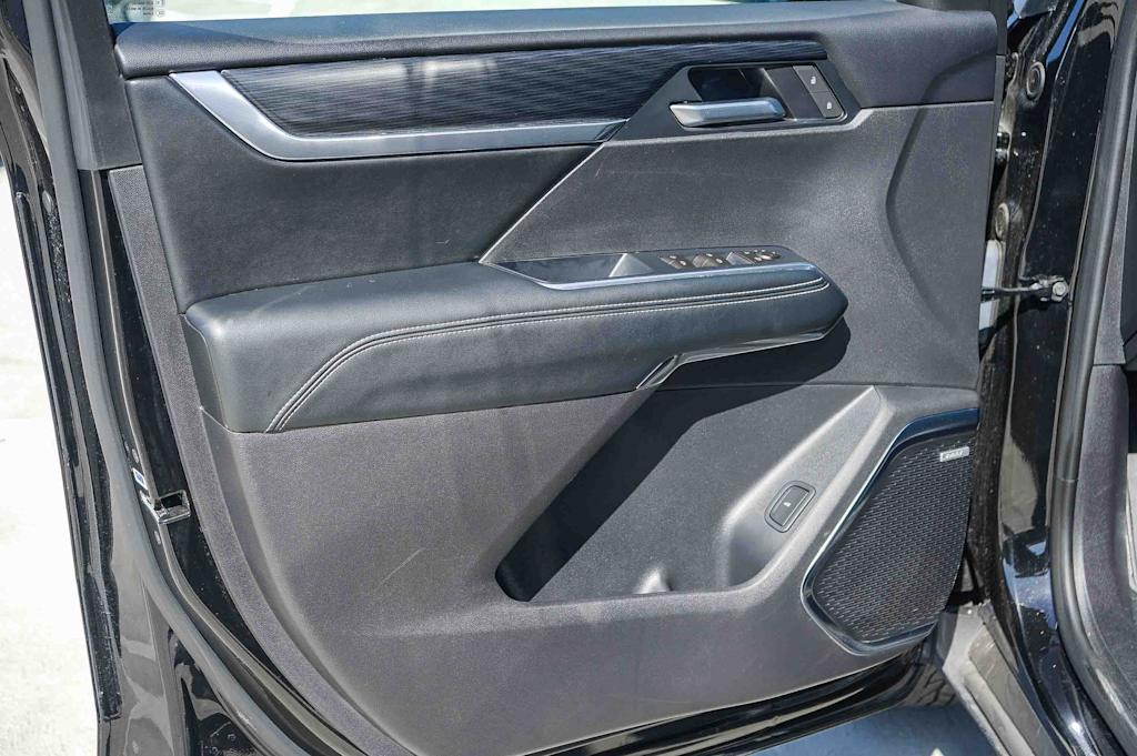 Thumbnail: 2026 GMC Acadia - 24