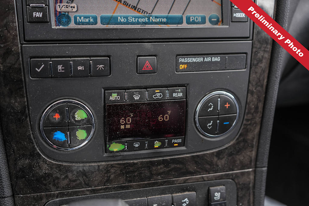 Thumbnail: 2012 GMC Acadia - 20