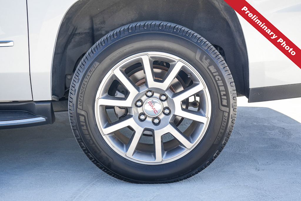 Thumbnail: 2019 GMC Yukon XL - 6