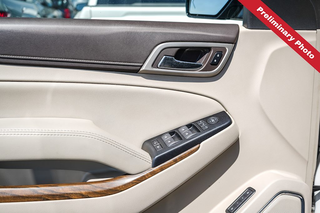 Thumbnail: 2019 GMC Yukon XL - 18
