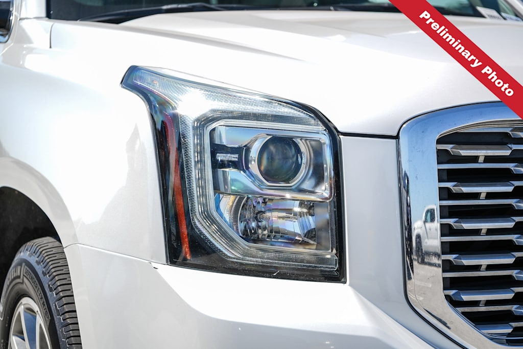 Thumbnail: 2019 GMC Yukon XL - 13