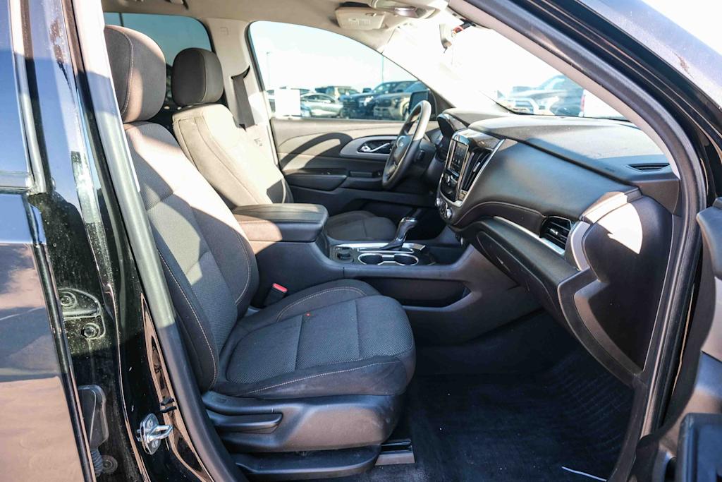 Thumbnail: 2020 Chevrolet Traverse - 7
