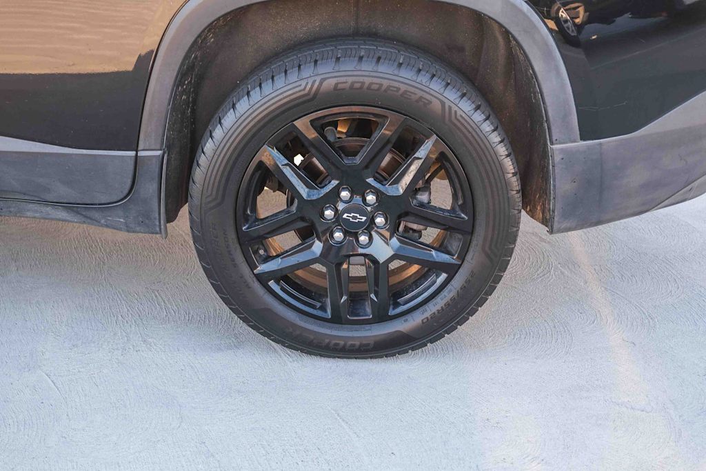 Thumbnail: 2020 Chevrolet Traverse - 5