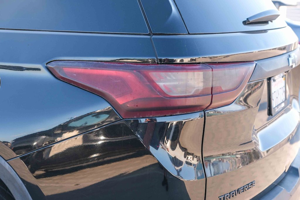 Thumbnail: 2020 Chevrolet Traverse - 16