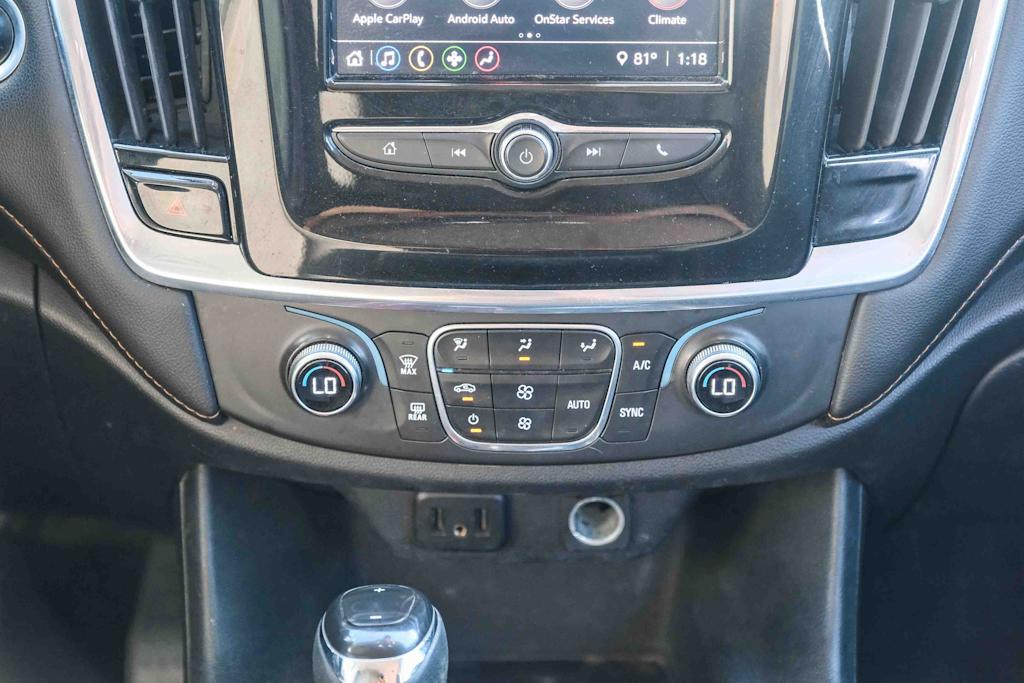 Thumbnail: 2020 Chevrolet Traverse - 21