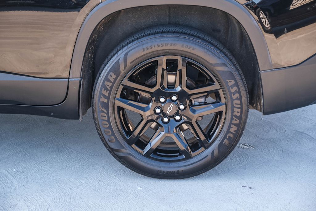 Thumbnail: 2020 Chevrolet Traverse - 6