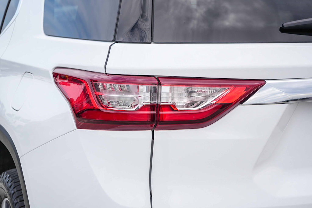 Thumbnail: 2021 Chevrolet Traverse - 20