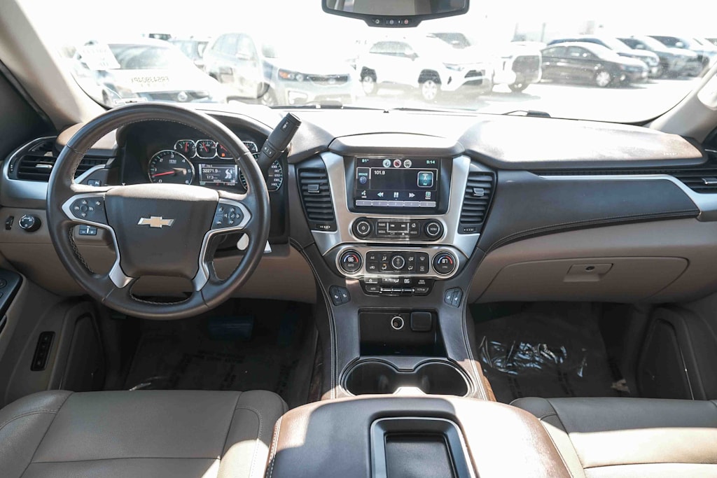 Thumbnail: 2015 Chevrolet Tahoe - 2