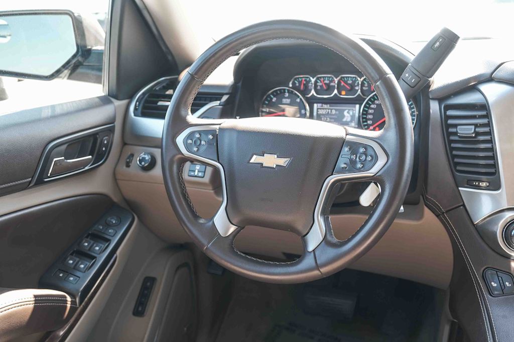 Thumbnail: 2015 Chevrolet Tahoe - 9