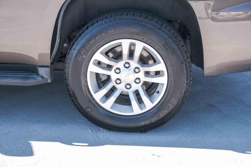 Thumbnail: 2015 Chevrolet Tahoe - 7