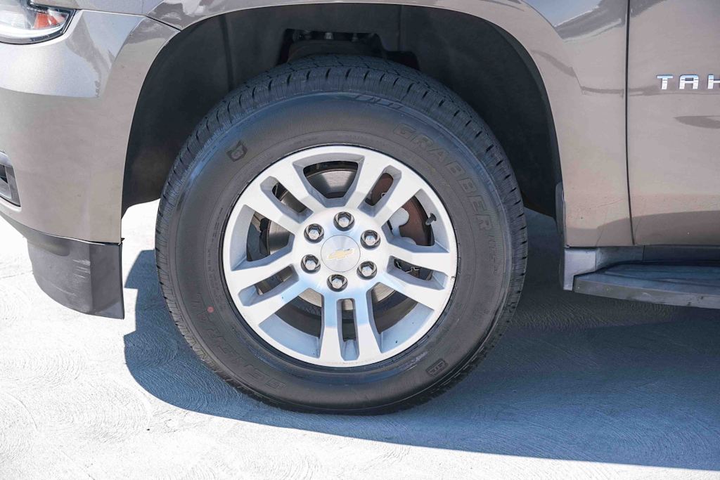 Thumbnail: 2015 Chevrolet Tahoe - 19