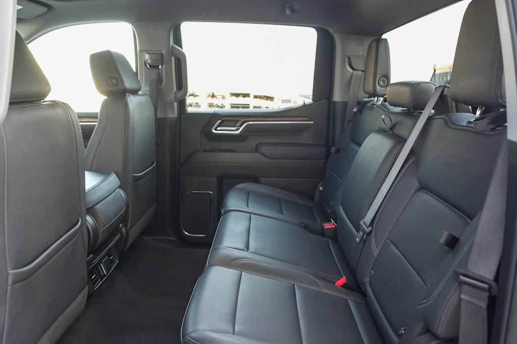 Thumbnail: 2025 GMC Sierra 1500 - 12