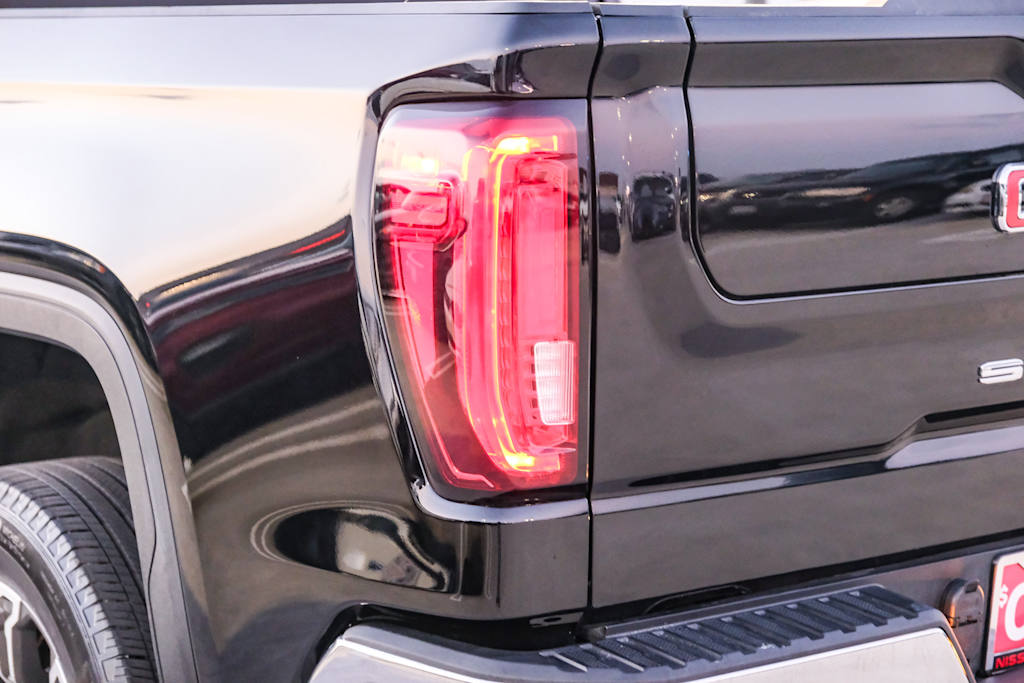 Thumbnail: 2025 GMC Sierra 1500 - 16