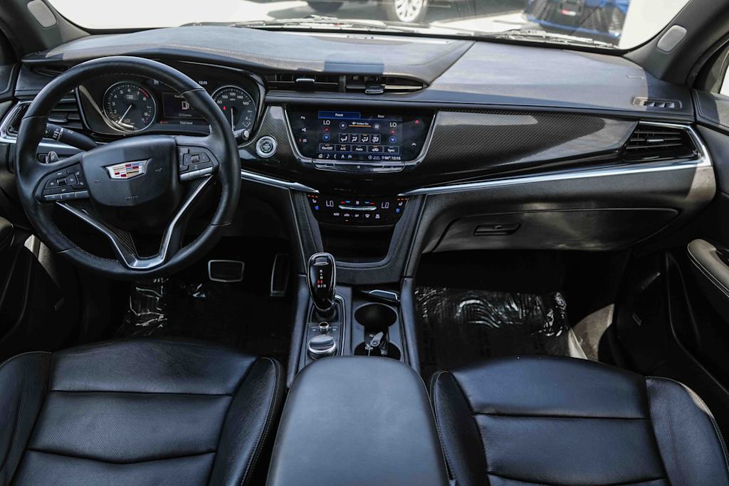 Thumbnail: 2020 Cadillac XT6 - 2