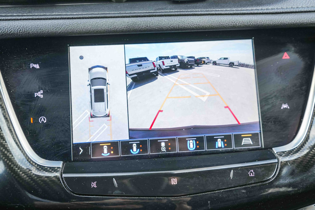 Thumbnail: 2020 Cadillac XT6 - 26