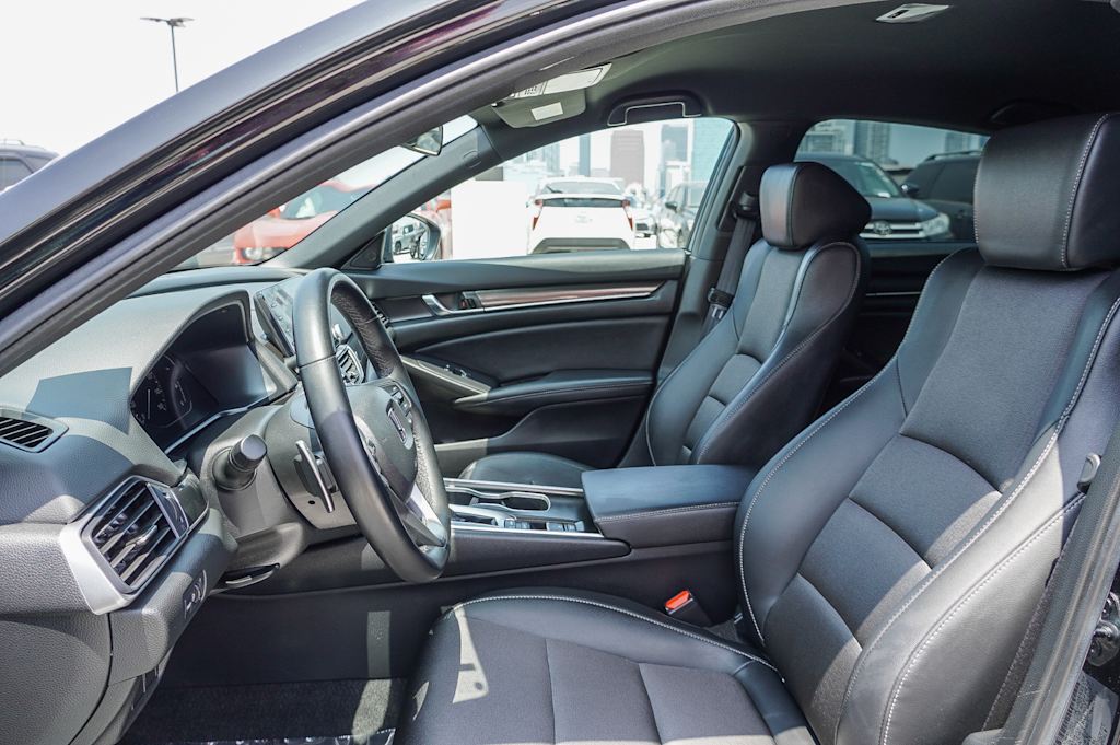 Image 10 of 2022 Honda Accord