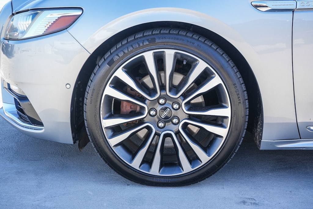 Thumbnail: 2020 Lincoln Continental - 21