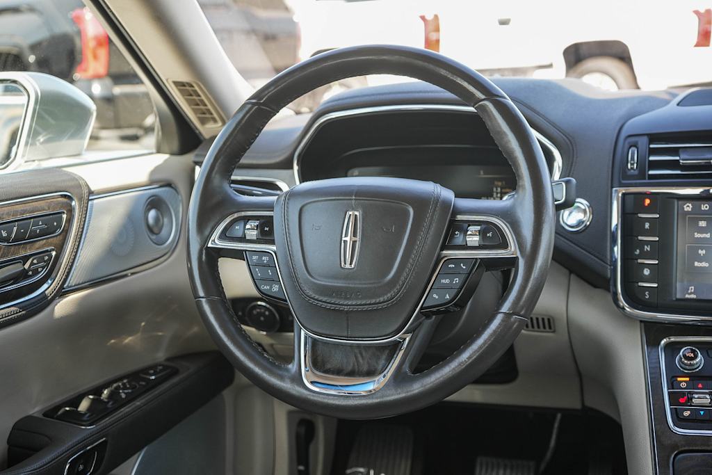 Thumbnail: 2020 Lincoln Continental - 12