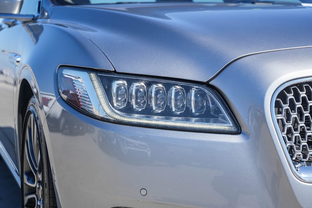 Thumbnail: 2020 Lincoln Continental - 18
