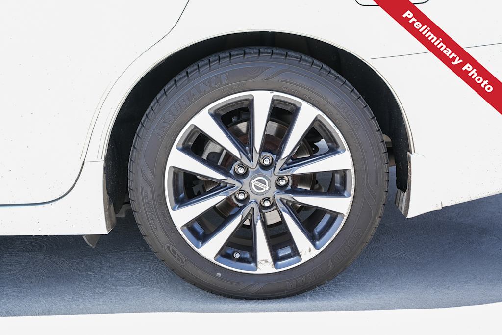 Thumbnail: 2016 Nissan Altima - 6