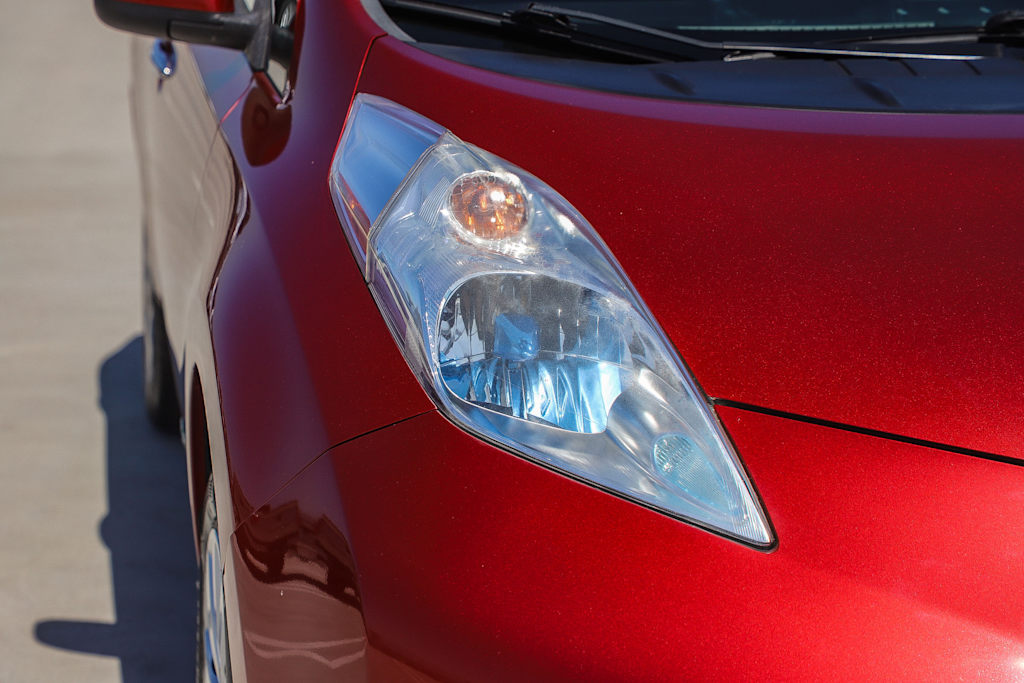 Thumbnail: 2013 Nissan Leaf - 17