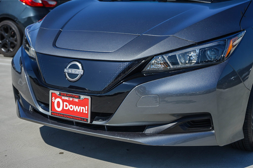 Thumbnail: 2024 Nissan Leaf - 18