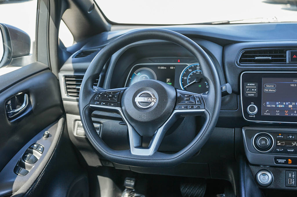 Thumbnail: 2024 Nissan Leaf - 13