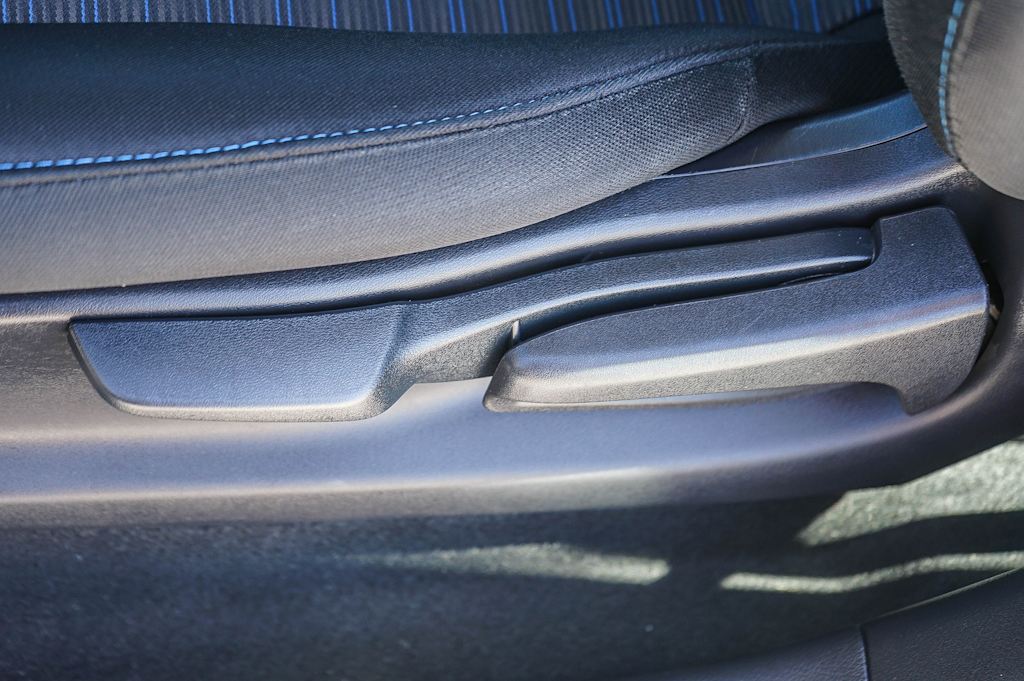 Thumbnail: 2024 Nissan Leaf - 23