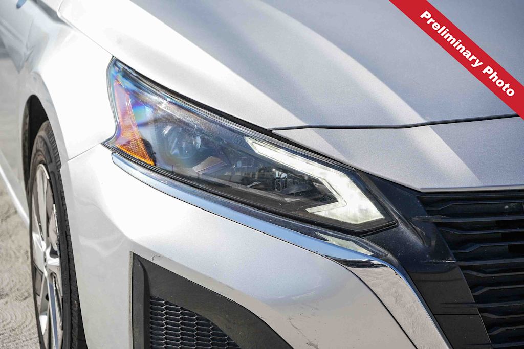 Thumbnail: 2023 Nissan Altima - 15