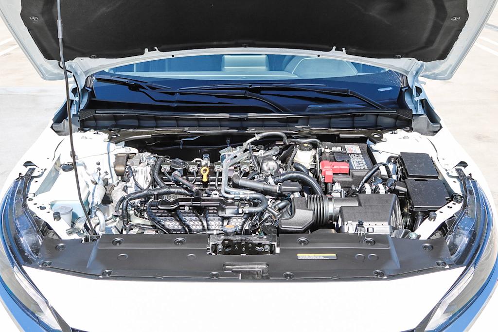 2025 Nissan Altima S 8