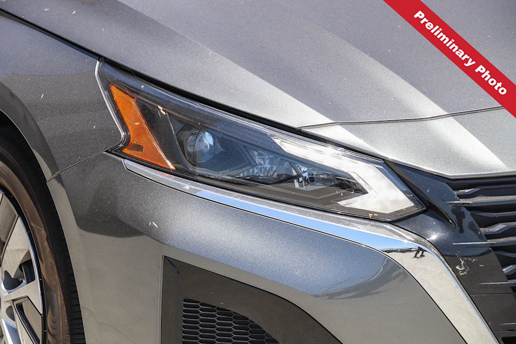 Thumbnail: 2025 Nissan Altima - 14