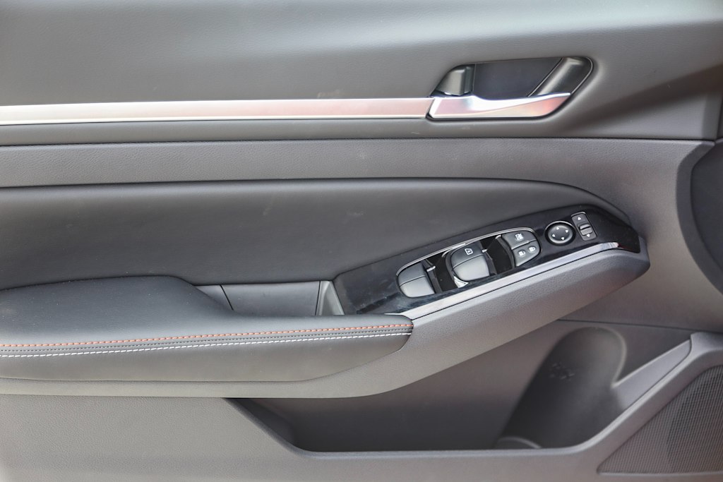 Thumbnail: 2026 Nissan Altima - 25