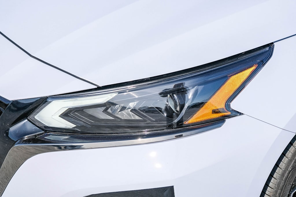Thumbnail: 2024 Nissan Altima - 16