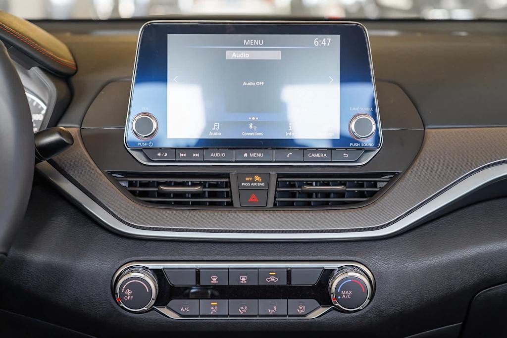 Thumbnail: 2025 Nissan Altima - 12