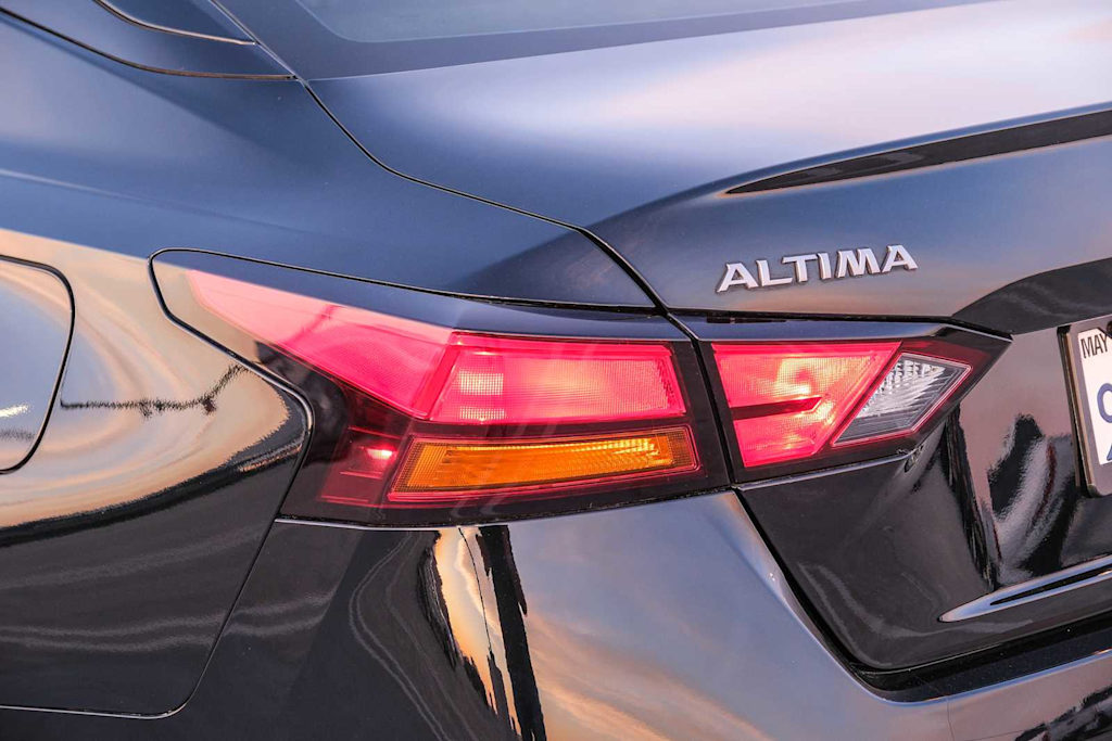 Thumbnail: 2024 Nissan Altima - 19