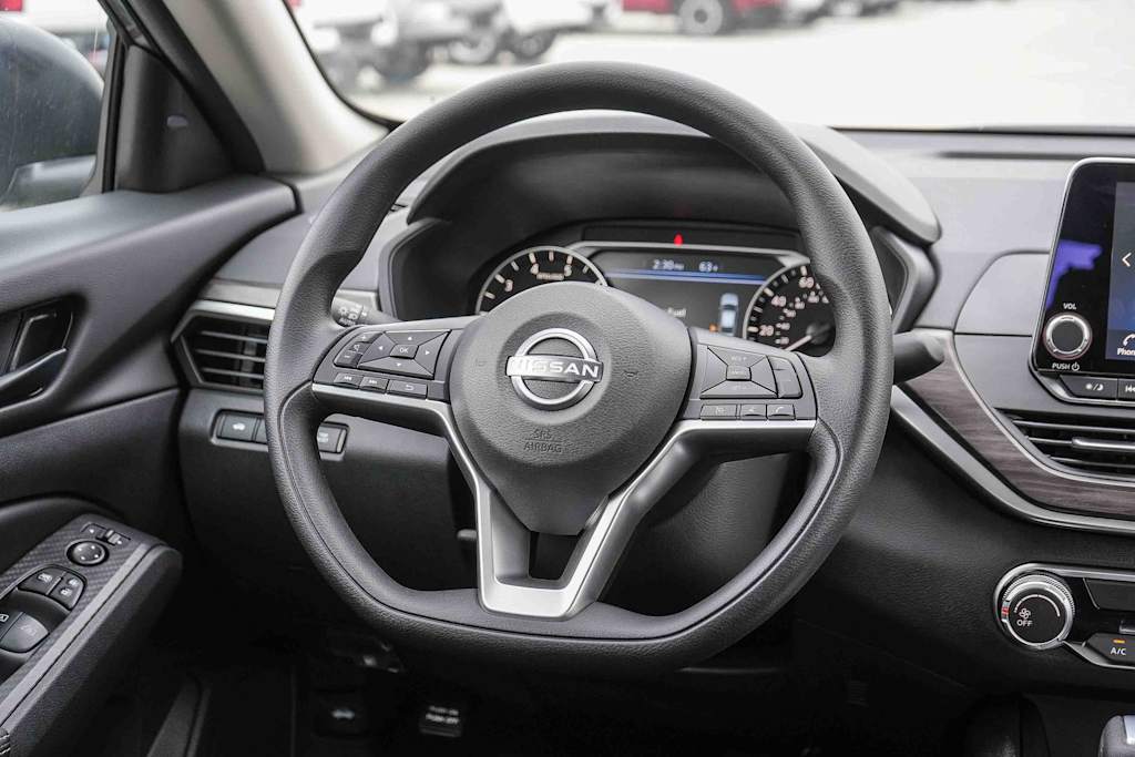 Thumbnail: 2026 Nissan Altima - 12