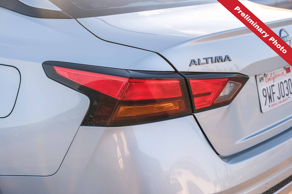 Thumbnail: 2023 Nissan Altima - 13