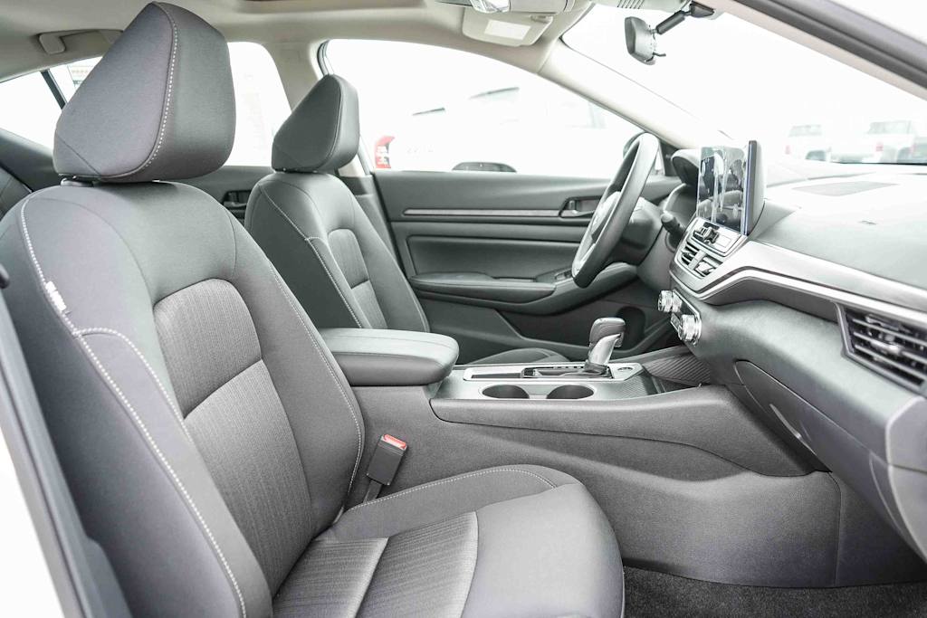 Thumbnail: 2026 Nissan Altima - 10