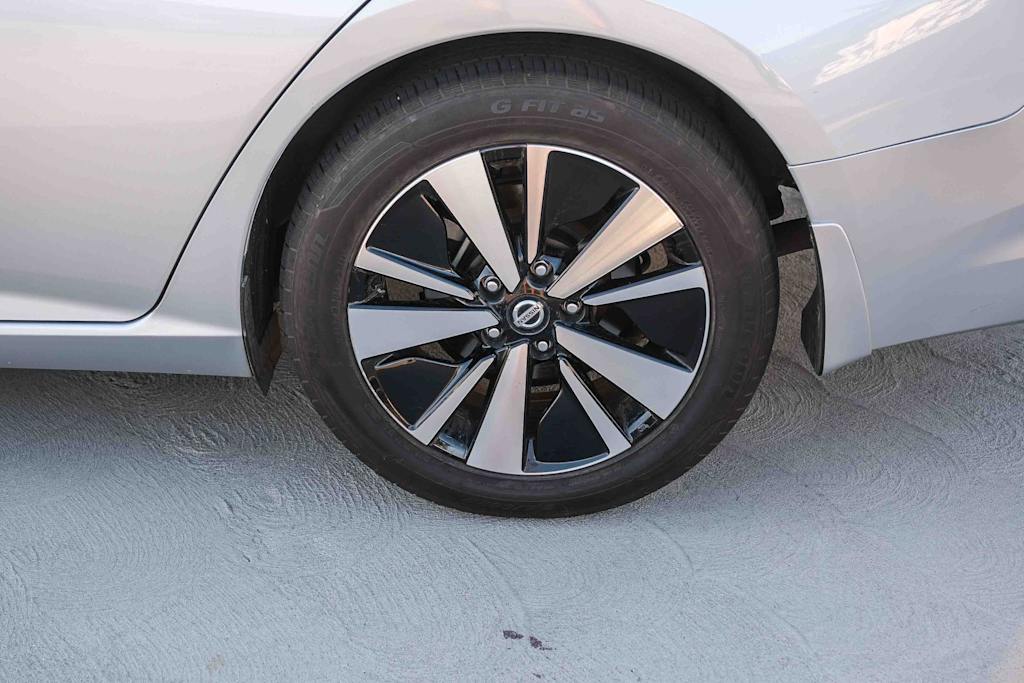 Thumbnail: 2021 Nissan Altima - 7