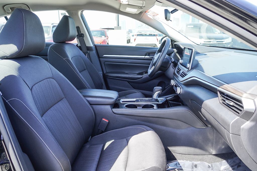 Image 10 of 2023 Nissan Altima