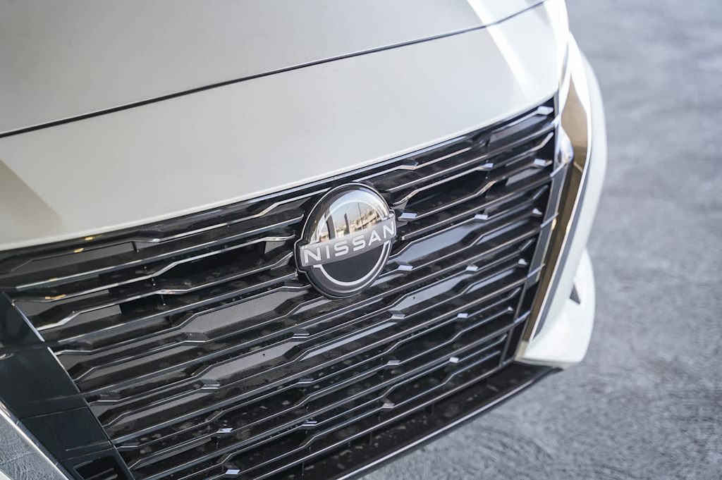Thumbnail: 2025 Nissan Altima - 16
